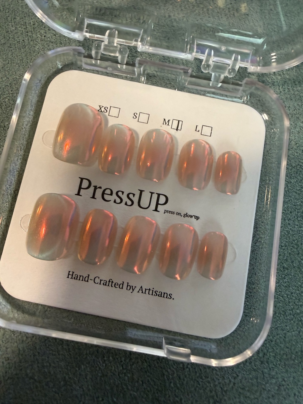 Iridescent Peach Press-On Nails - 10-Size Medium Set